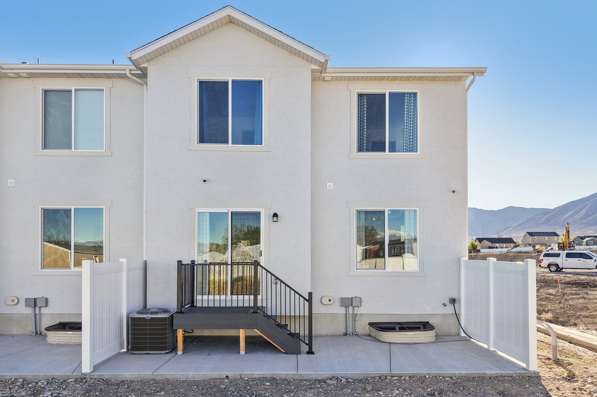 WESTERN ACRES - Residential