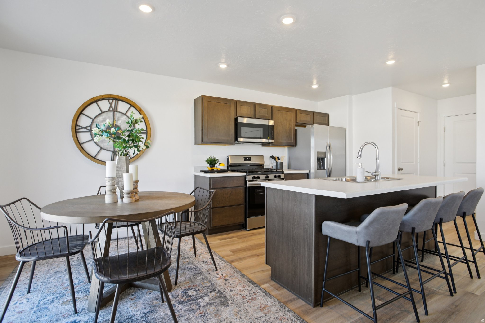 WESTERN ACRES - Residential