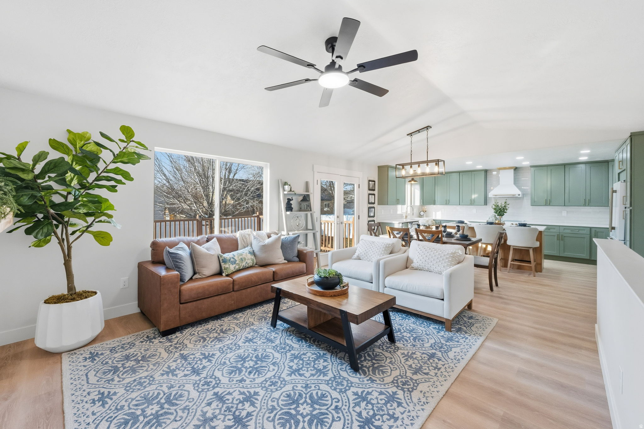 FARM MEADOWS - Residential