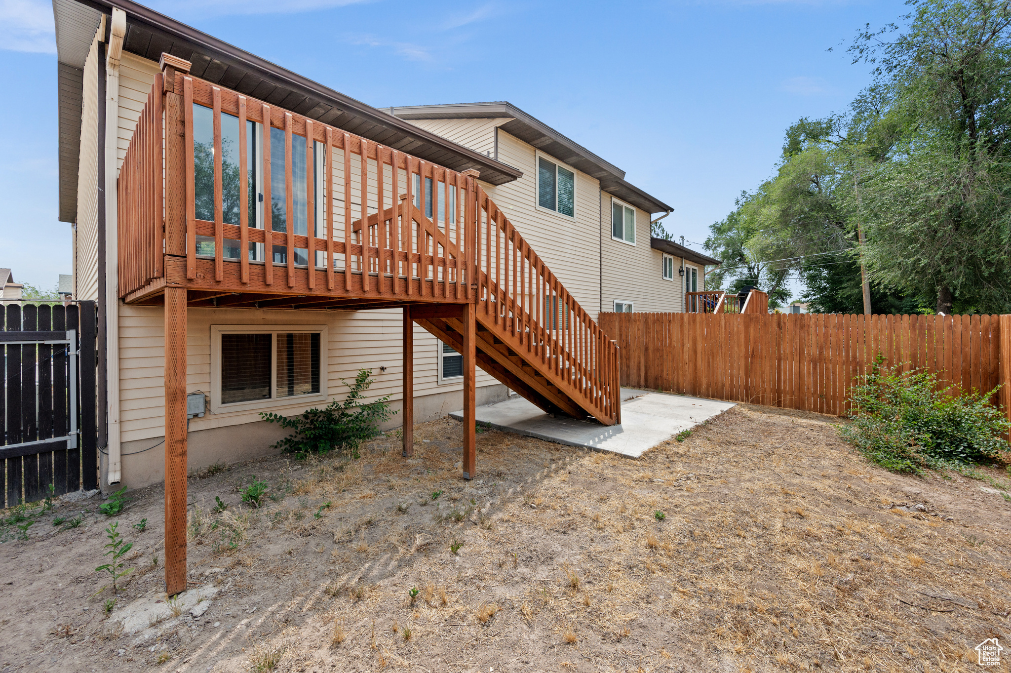 WILLOW GREEN - Residential Income