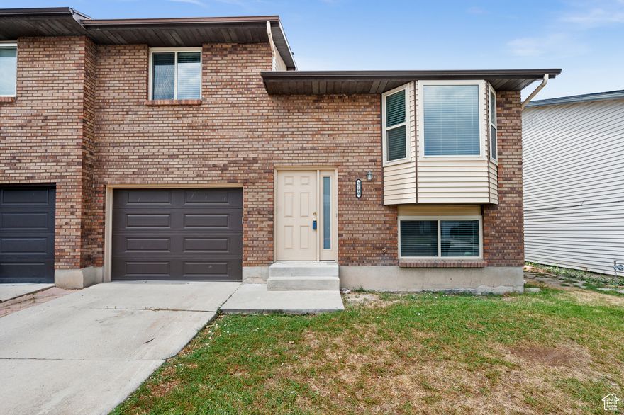 Welcome, within this well-taken care of home, you will find updates throughout. The home offers a main floor for all your entertaining needs. Step outside and enjoy a large walkout deck from the kitchen overlooking your private yard. Offering a functional 4-bedroom 2 bathroom layout that provides space for all. The garage is extra long for storage, with direct access to the home and backyard.  Ideally located near an abundance of shopping and dining, with convenient access to the major transits in the valley, you won't want to miss out on this. The home is move-in ready and has so much to offer it's new owner.
