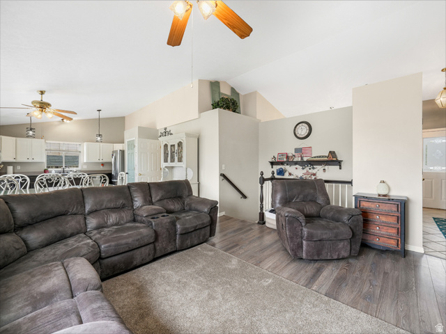 COPPER HILL - Residential
