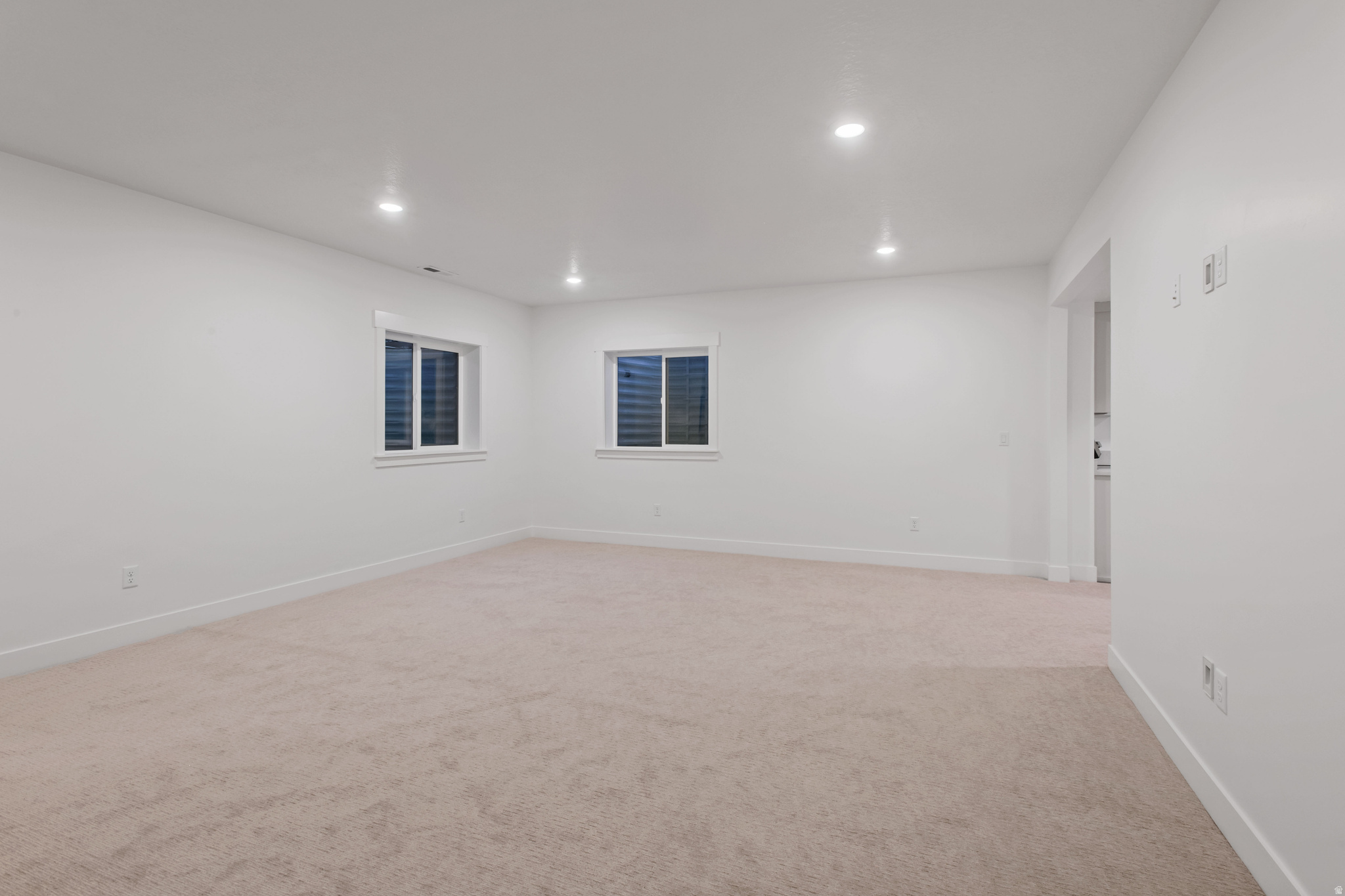 DAYBREAK - Residential