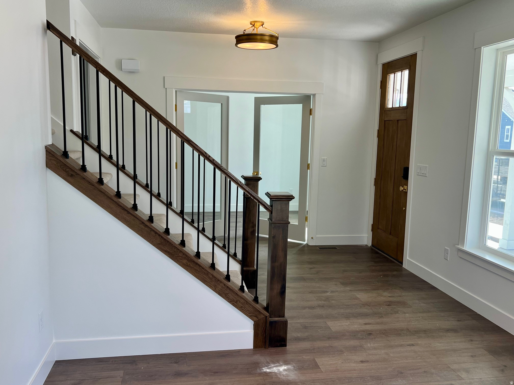 DAYBREAK - Residential