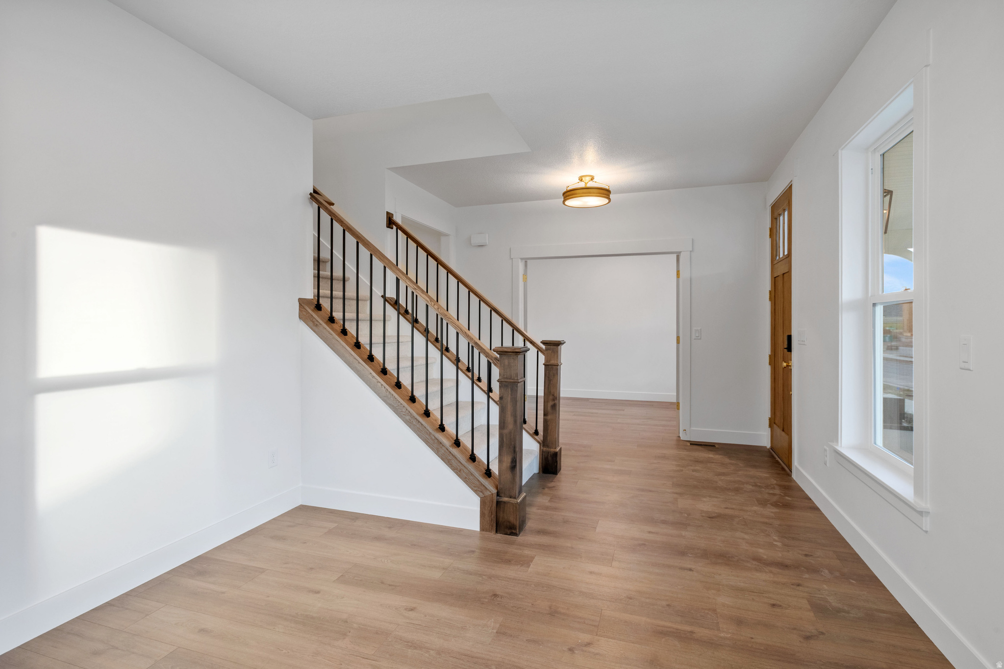 DAYBREAK - Residential