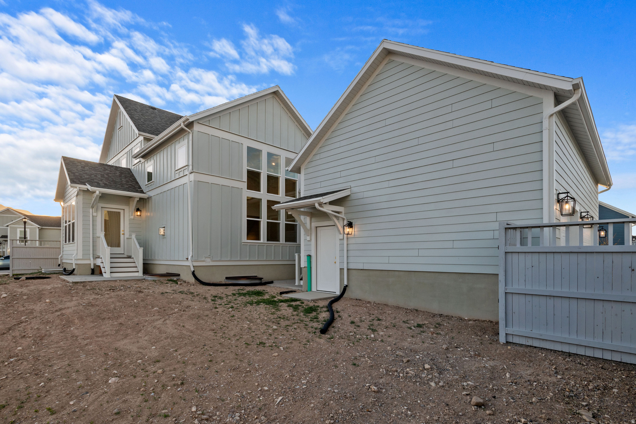 DAYBREAK - Residential