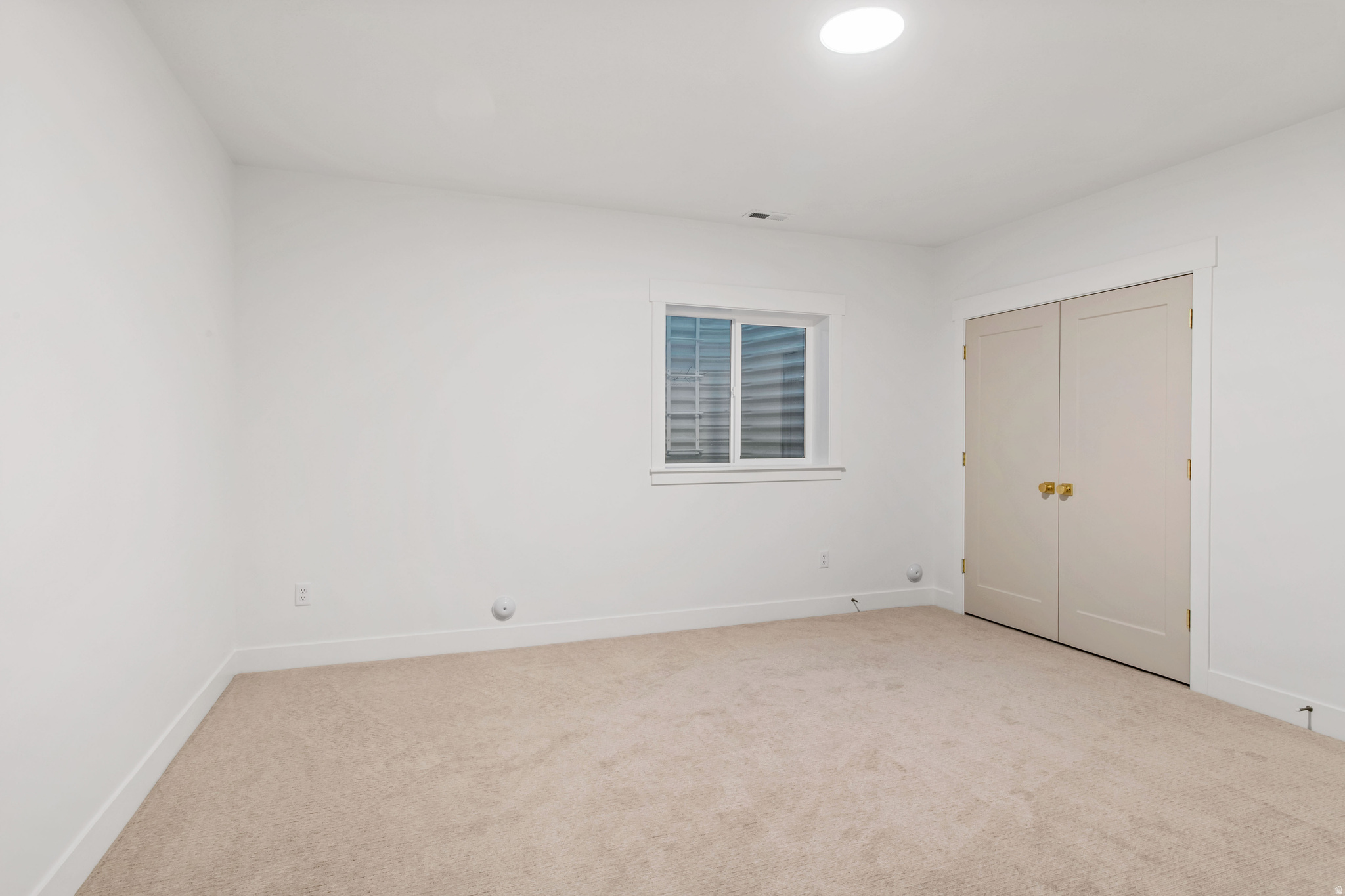 DAYBREAK - Residential