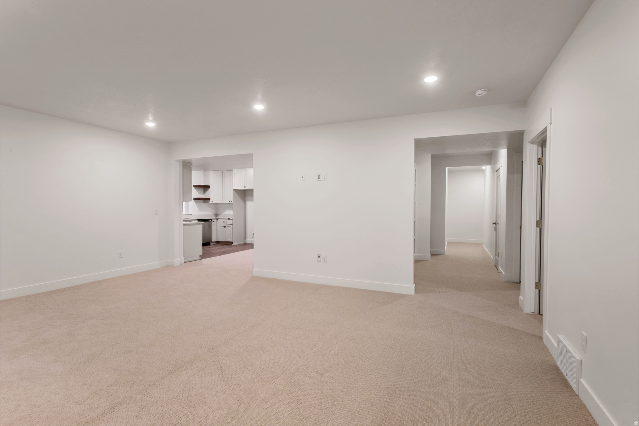 DAYBREAK - Residential