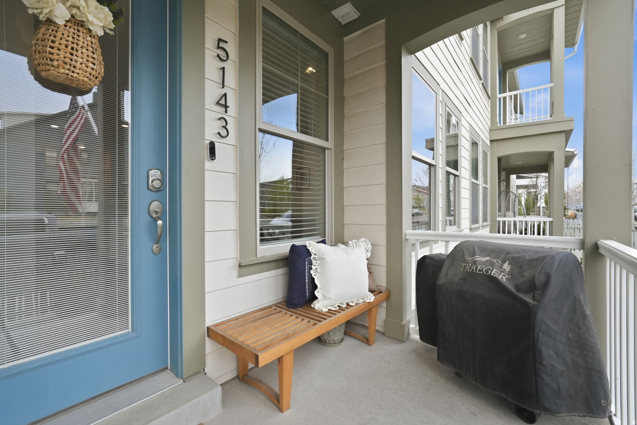 DAYBREAK - Residential