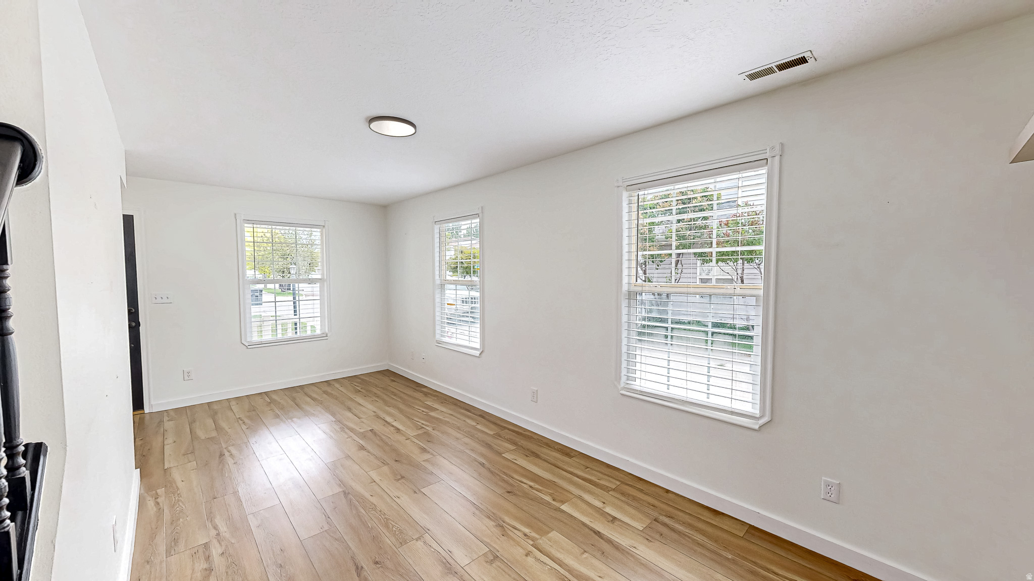 SUNSET PARK - Residential