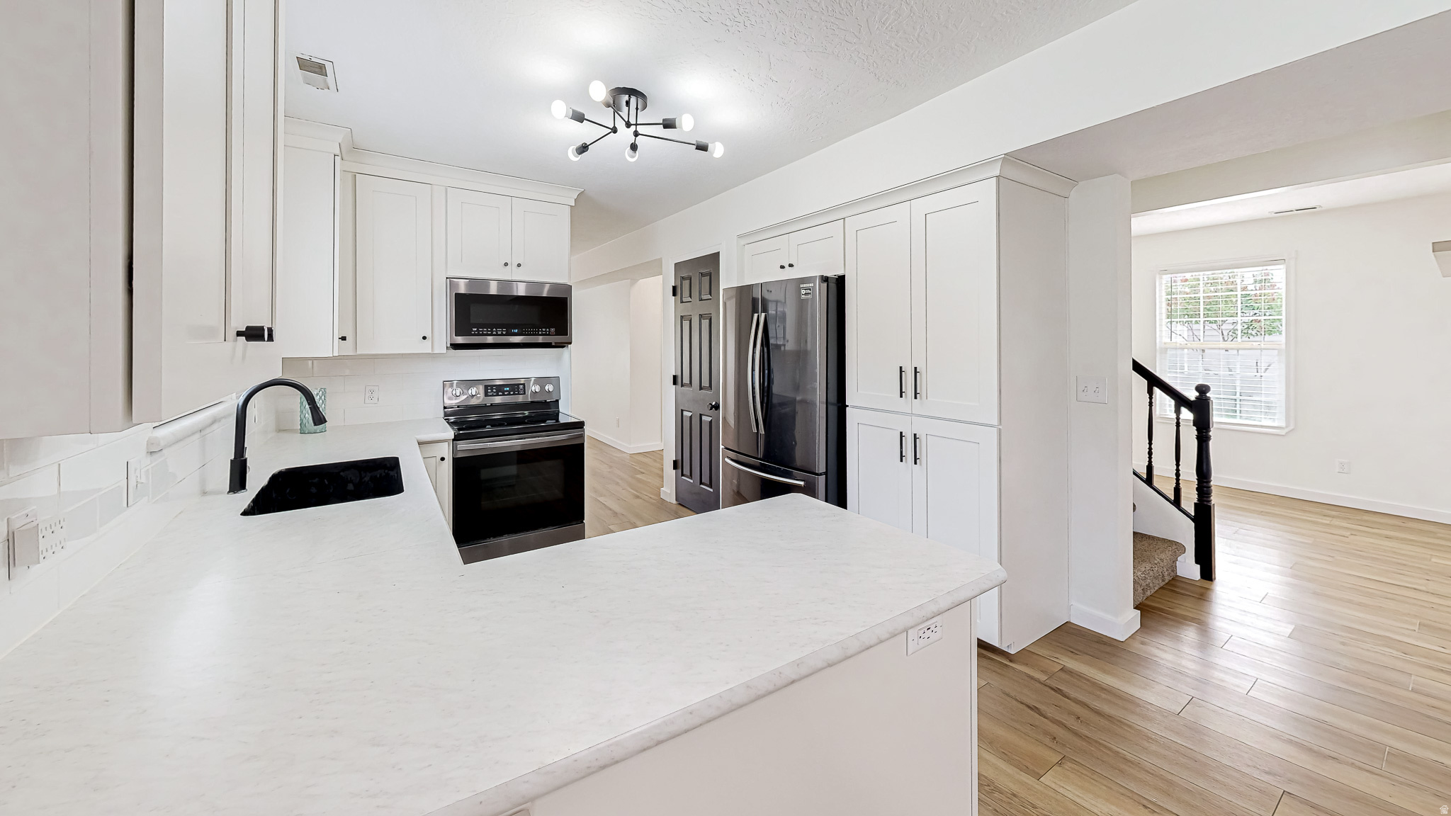 SUNSET PARK - Residential