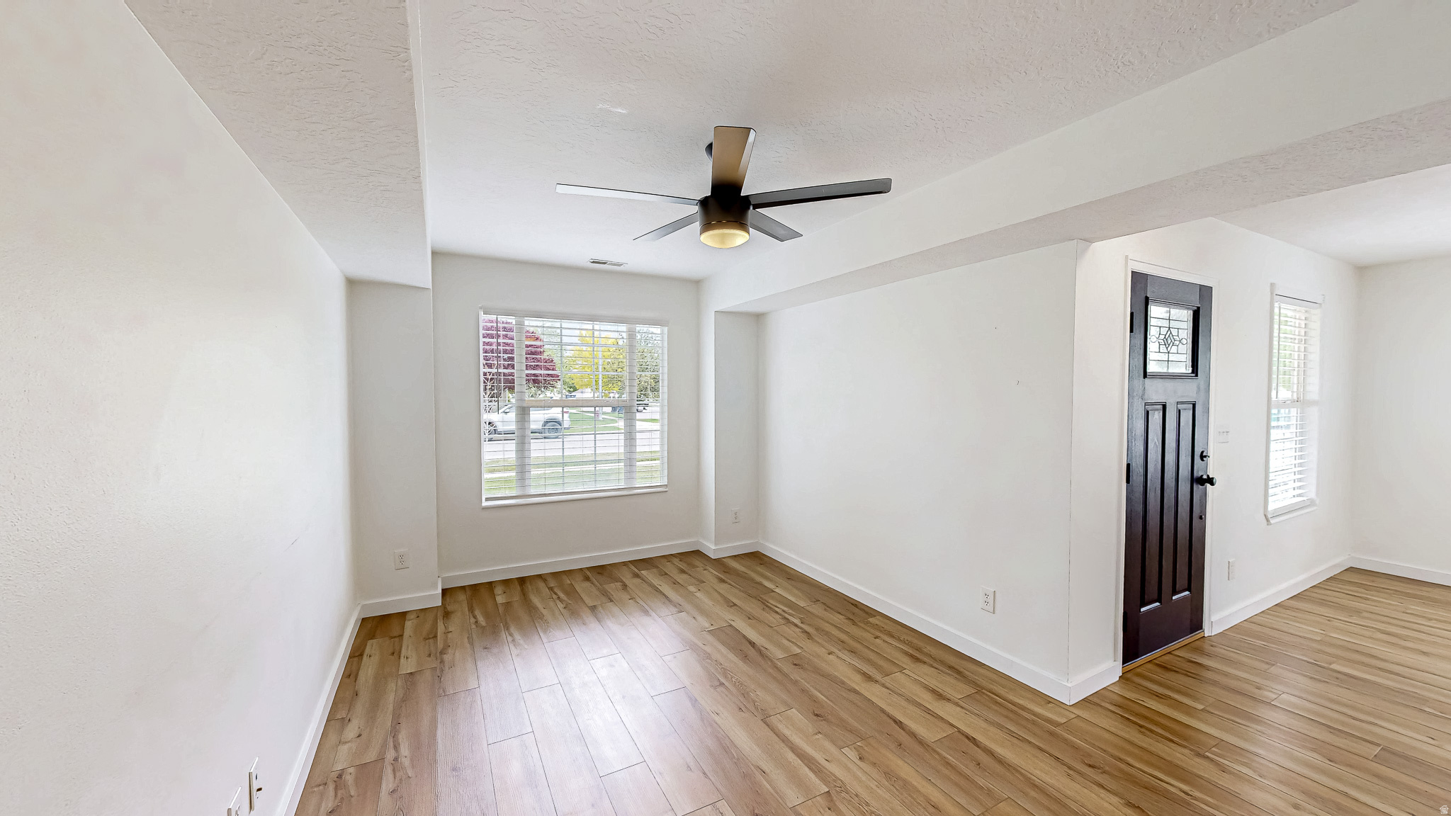 SUNSET PARK - Residential