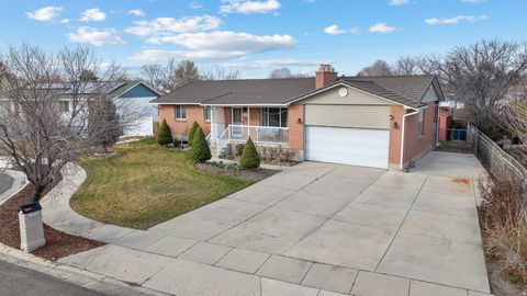 Tiny photo for 2058 W BYRON CIR, West Valley City, UT 84119 (MLS # 2138764)
