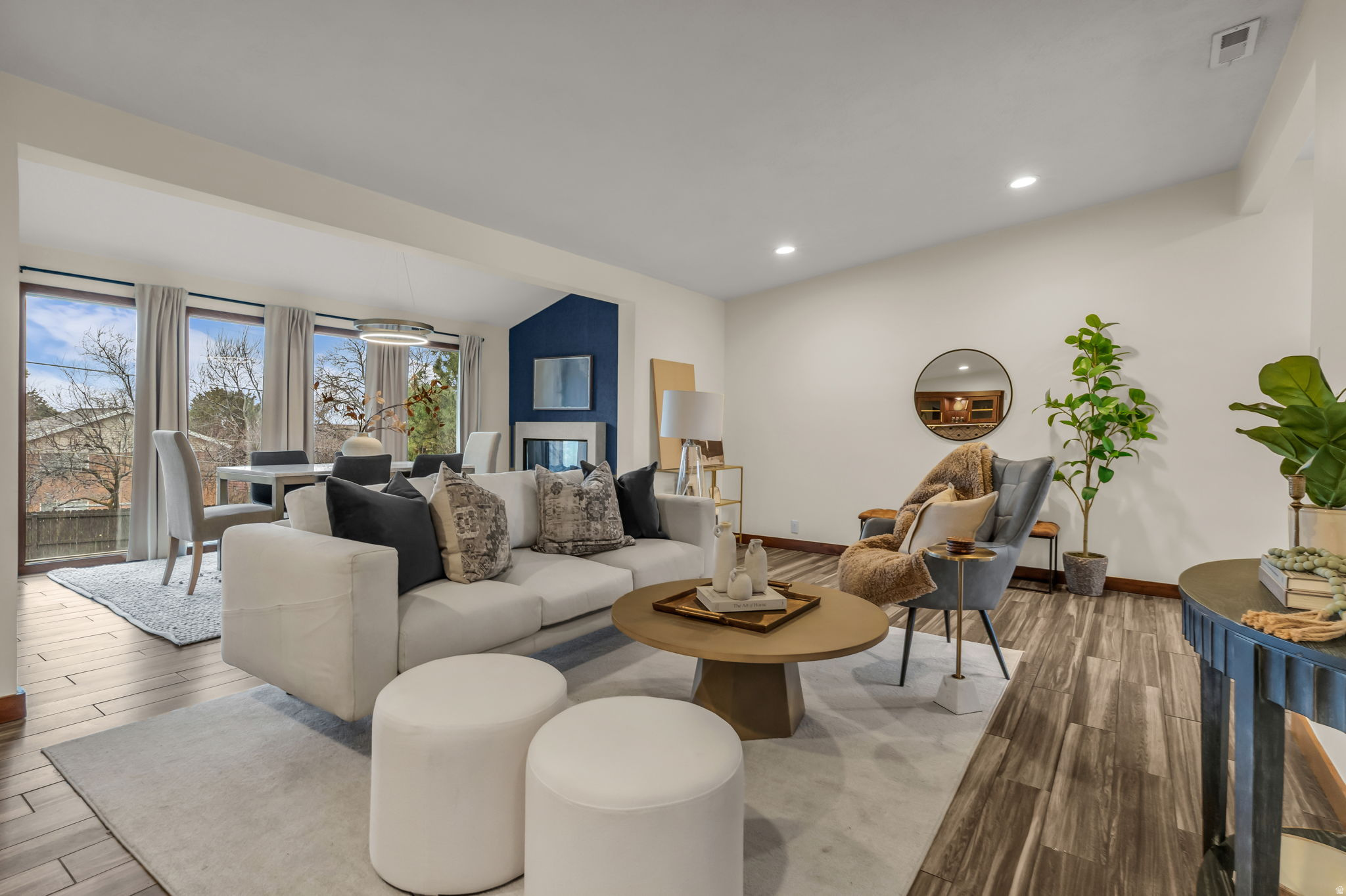 HOLLADAY HILLS - Residential Income