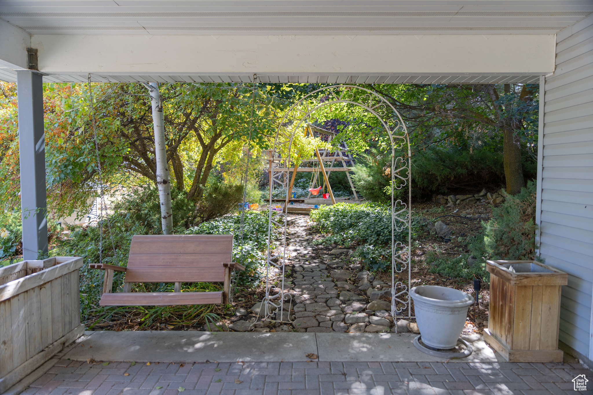 COBBLESTONE - Residential