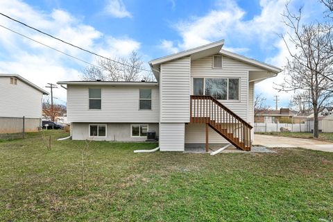 Tiny photo for 1656 MARILYN DR, Syracuse, UT 84075 (MLS # 2124975)