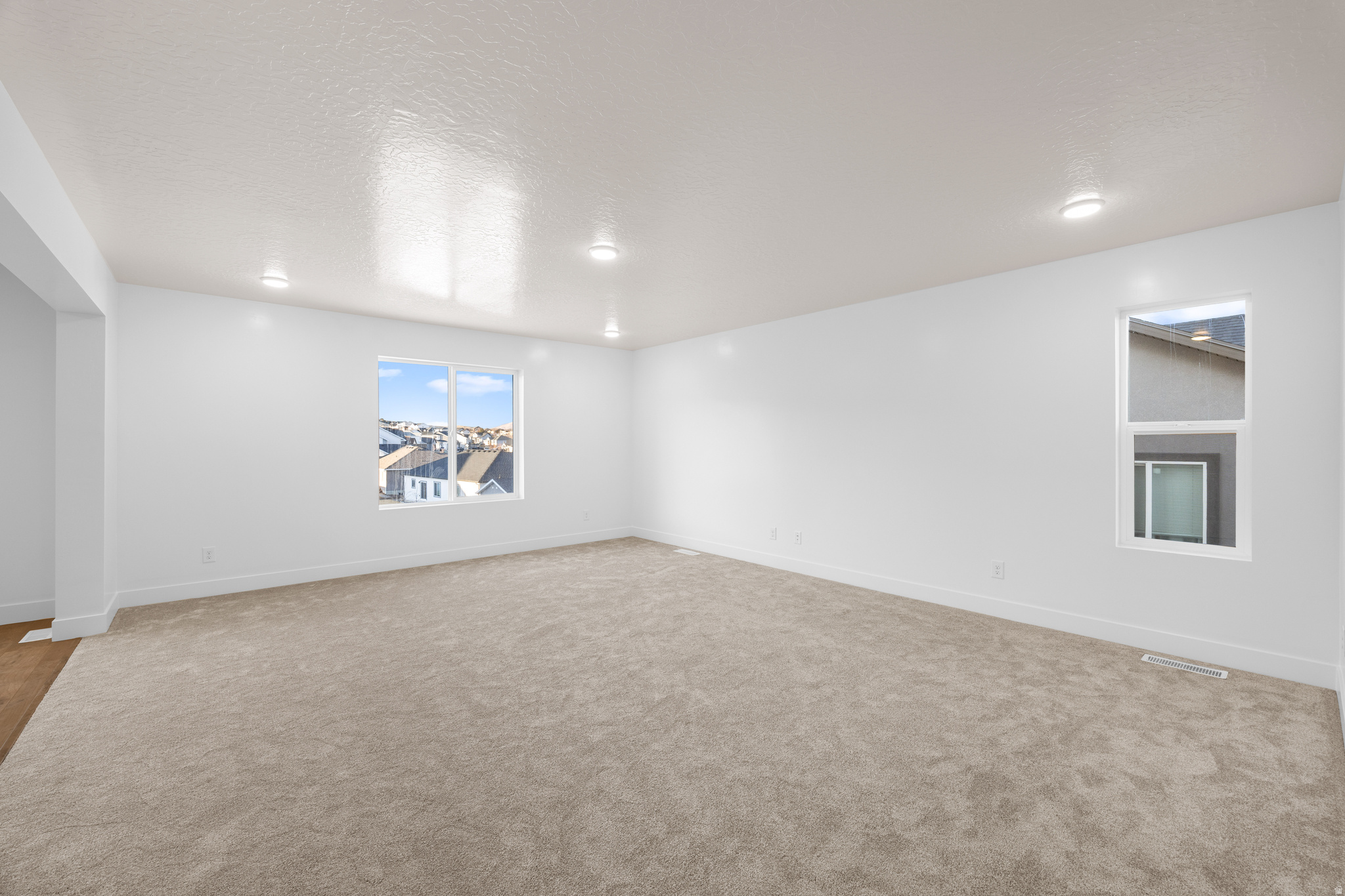 SUMMIT RIDGE THE HILLS - Residential