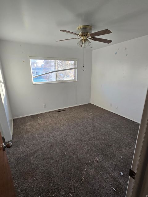 Tiny photo for 484 E 2050 N, North Ogden, UT 84414 (MLS # 2122406)
