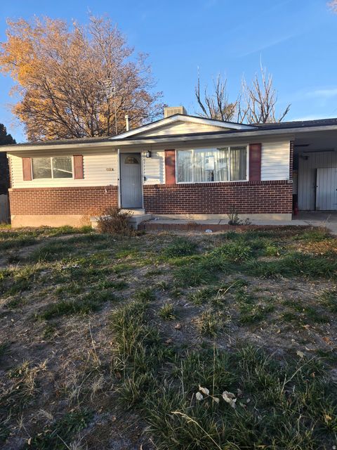 Tiny photo for 484 E 2050 N, North Ogden, UT 84414 (MLS # 2122406)