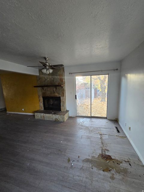 Tiny photo for 484 E 2050 N, North Ogden, UT 84414 (MLS # 2122406)