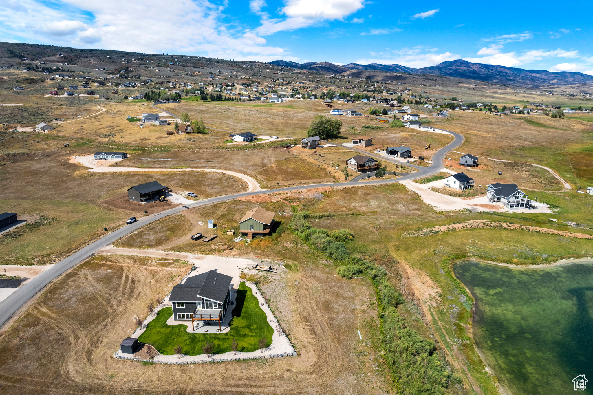 270 E Mariner Cir #8  9, Garden City, Utah image 8