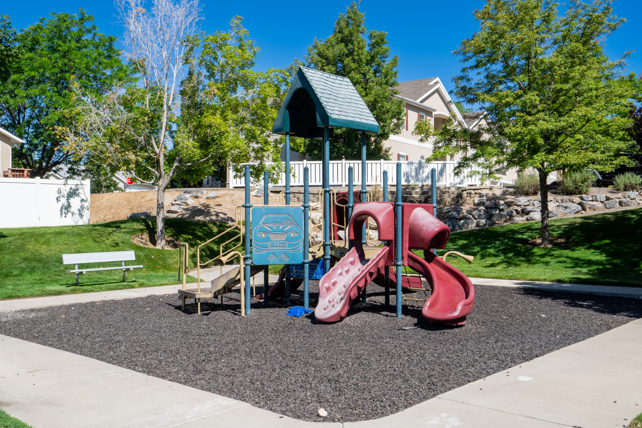 CANYON MEADOW CONDOS AT SUNRIDGE - Residential