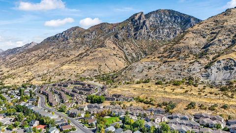 Tiny photo for 1052 S CANYON MEADOWS DR #4, Provo, UT 84606 (MLS # 2124864)