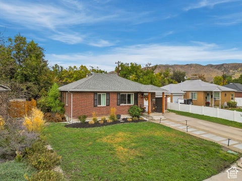 Tiny photo for 1034 W SIGNORA DR, Salt Lake City, UT 84116 (MLS # 2189991)