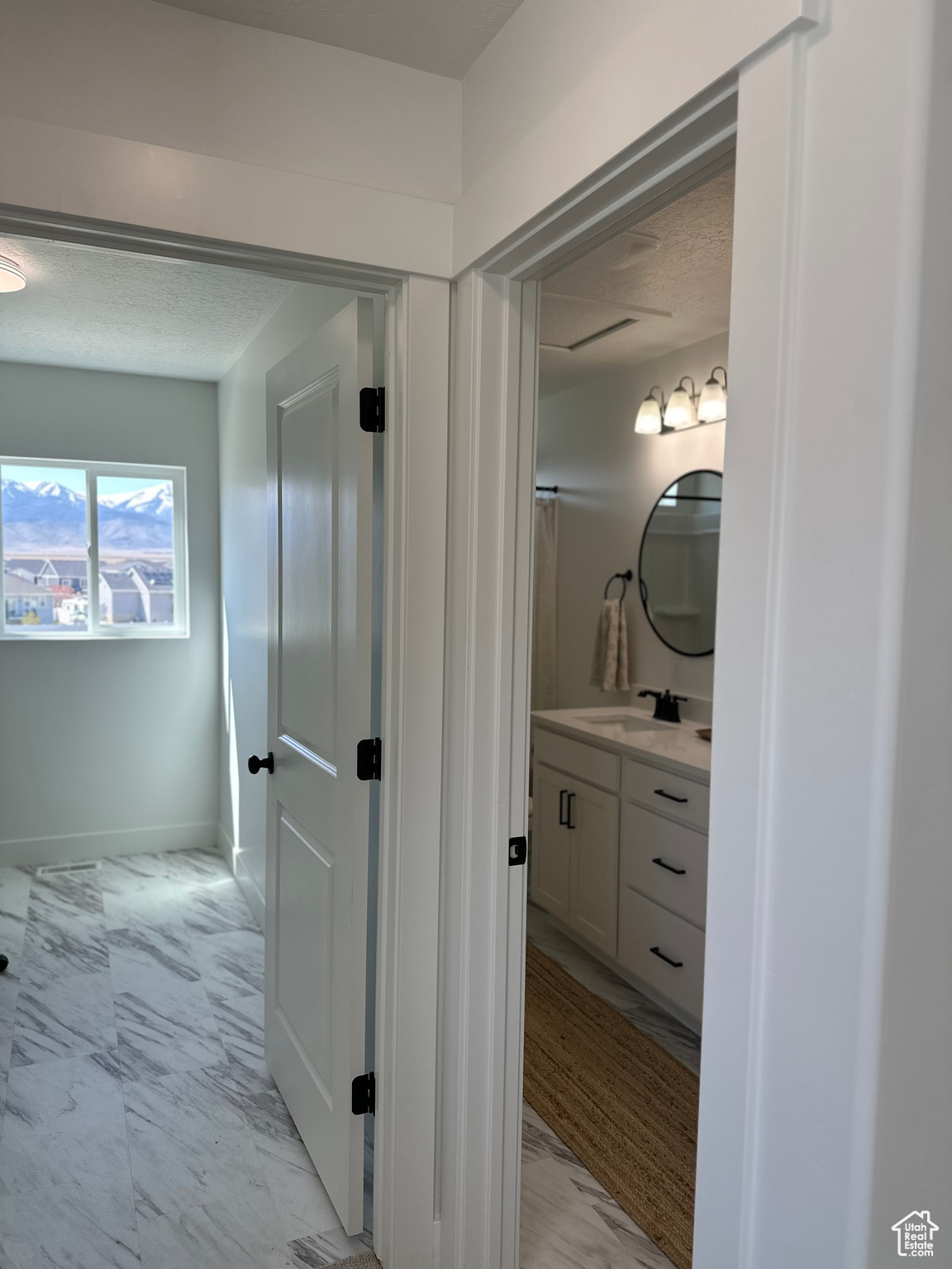 PARK ESTATES - Residential