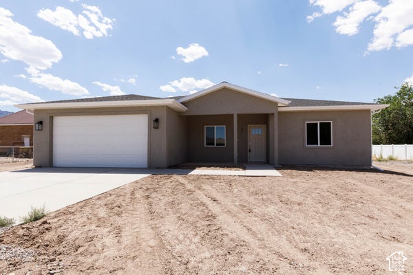 51 W 500 S, MONROE, UT 84754 - Image dcfe042f2d27f0de62a65b267a3a9fea/3057417447