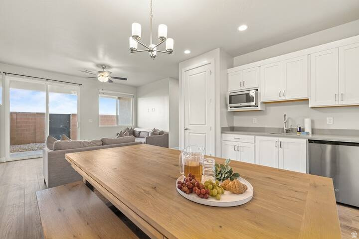 HURRICANE VIEWS PLAT A - Residential