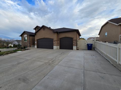 Tiny photo for 6349 W PALOMAR PL, West Valley City, UT 84118 (MLS # 2156381)