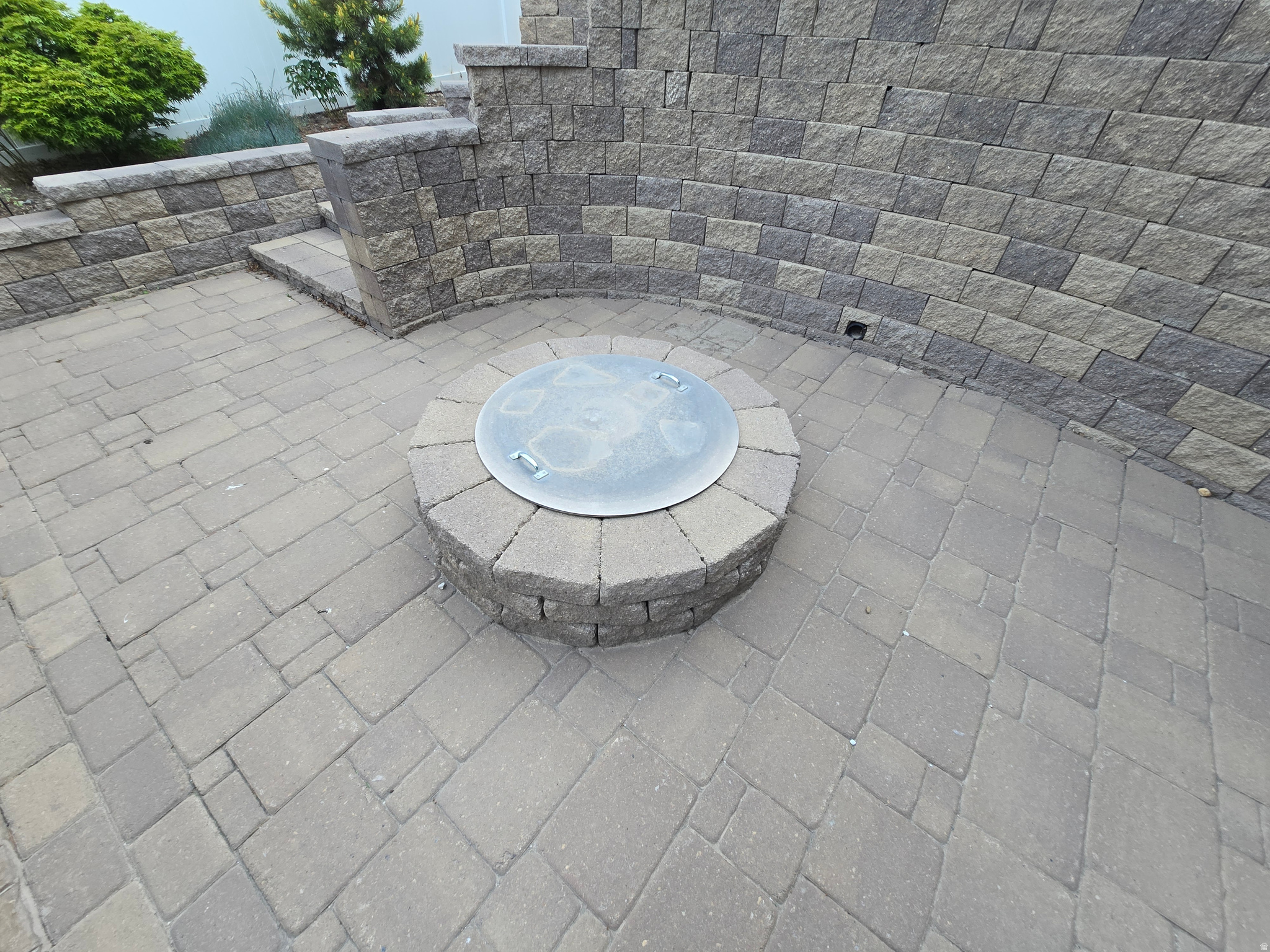 DIAMOND SUMMIT - Residential
