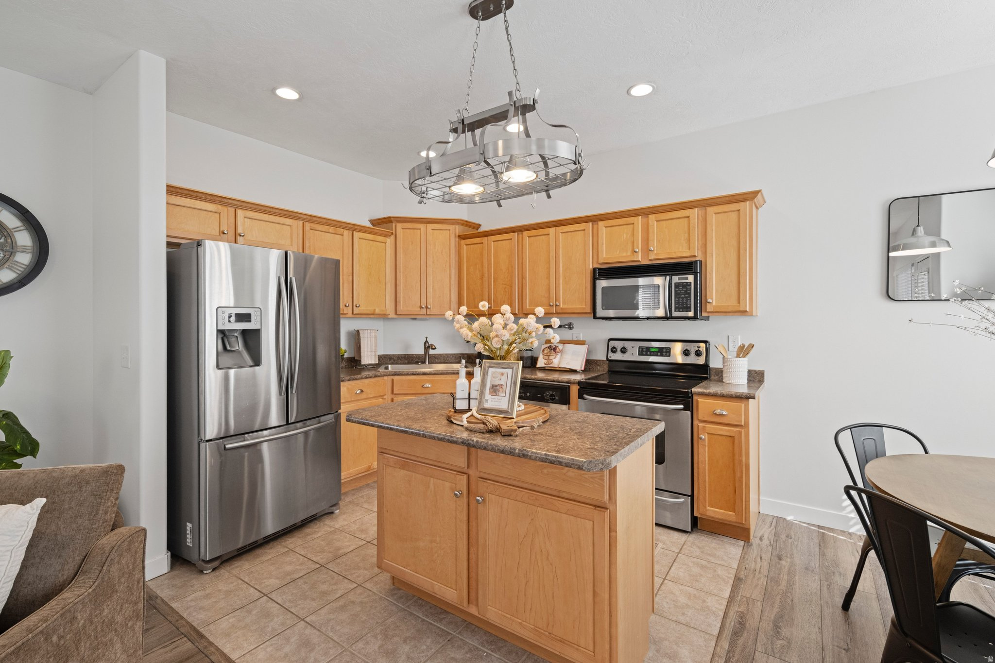 SOUTH MOUNTAIN - Residential