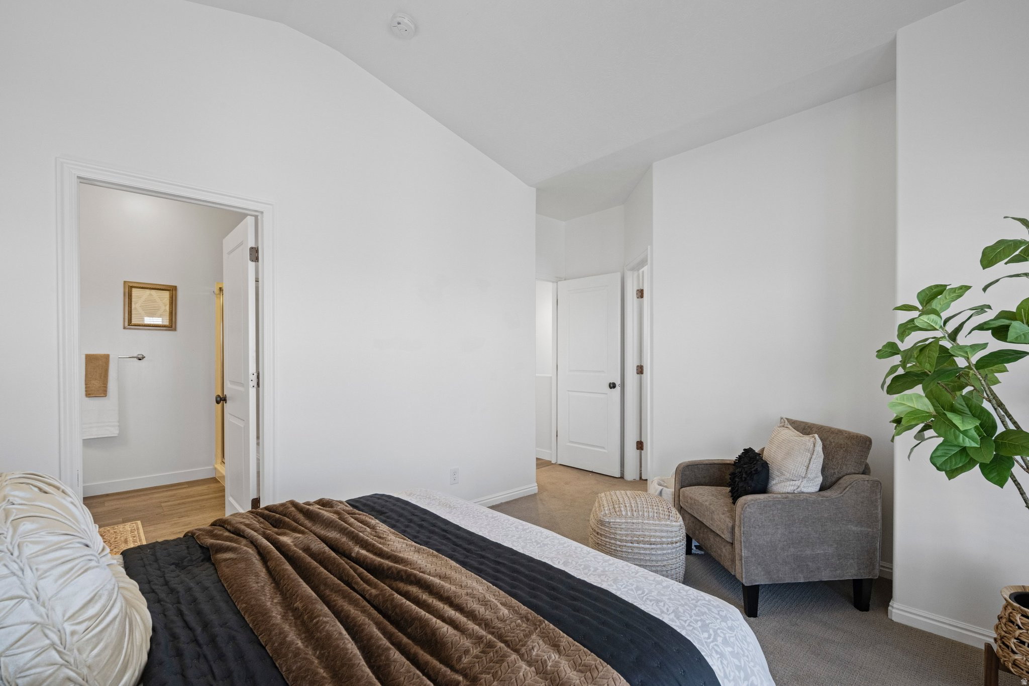 SOUTH MOUNTAIN - Residential