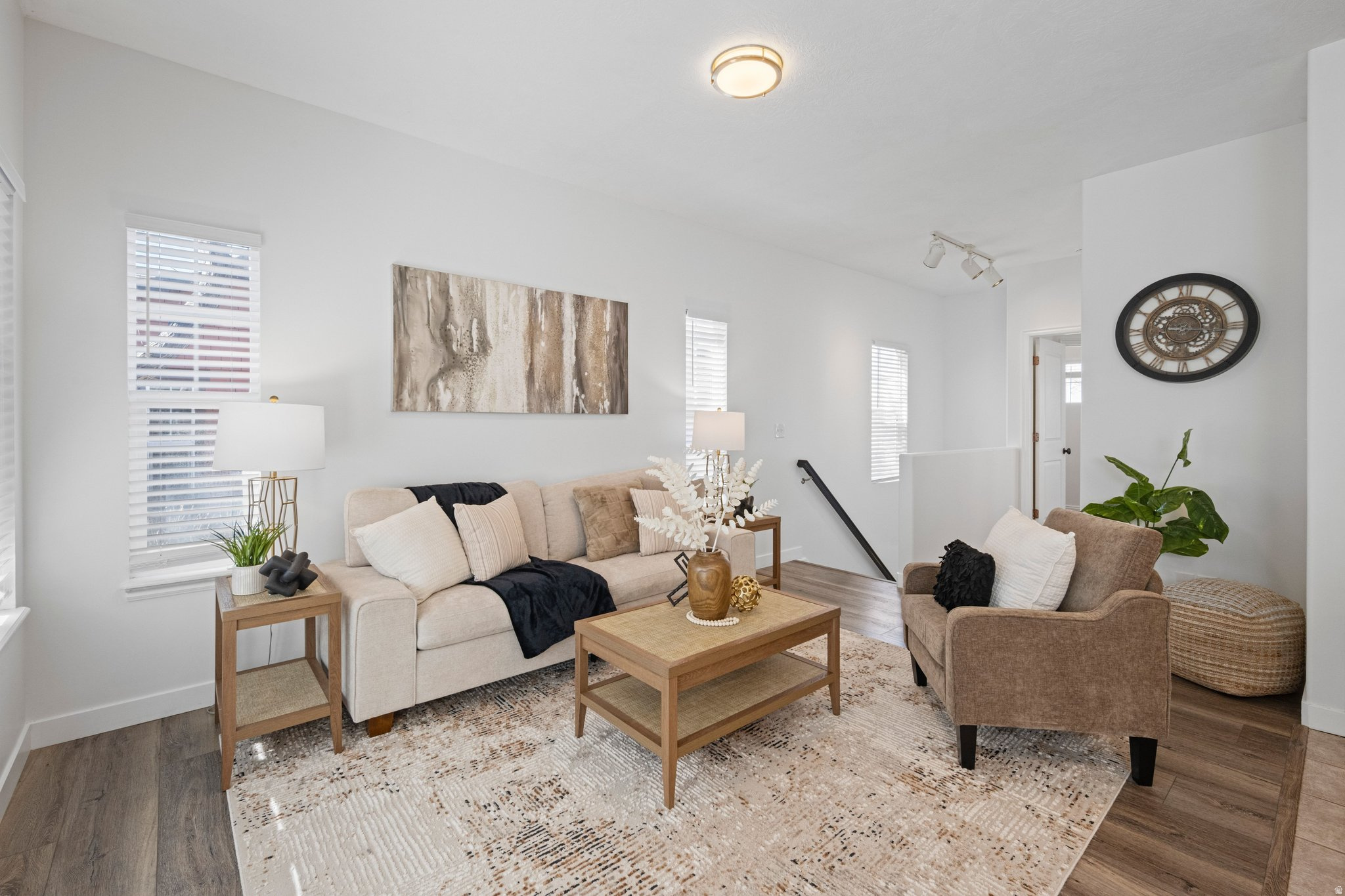 SOUTH MOUNTAIN - Residential