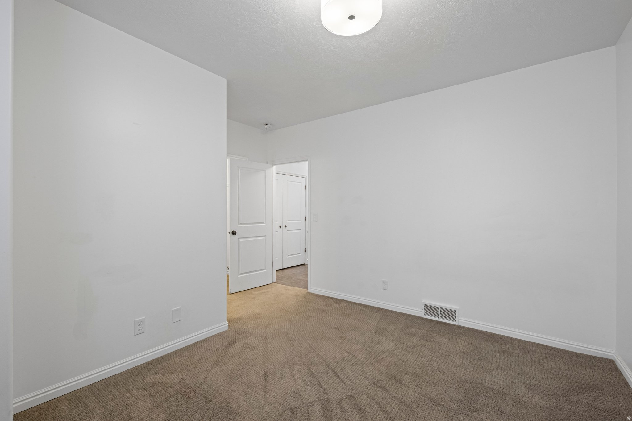 SOUTH MOUNTAIN - Residential