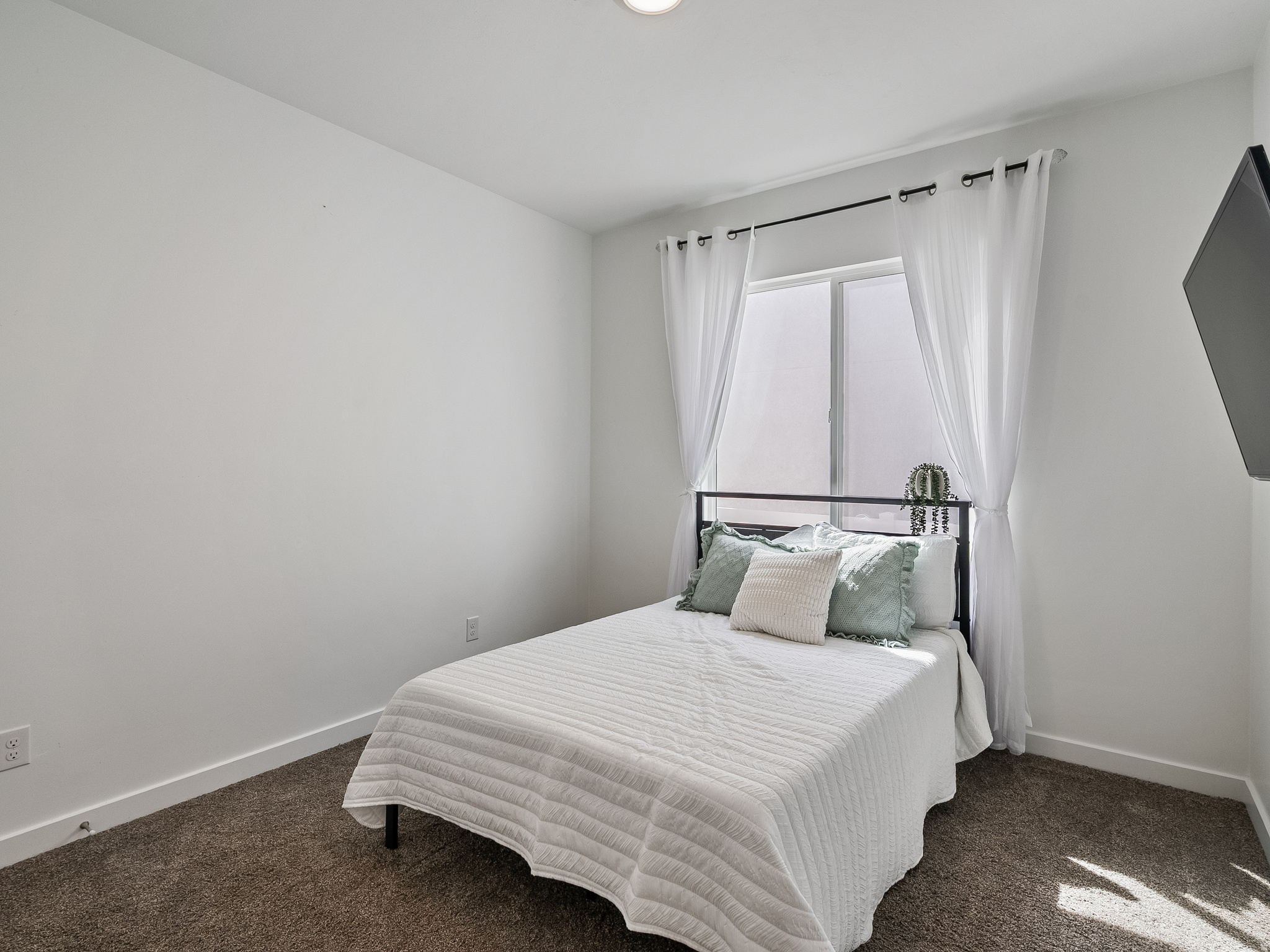 LEXINGTON GREEN - Residential