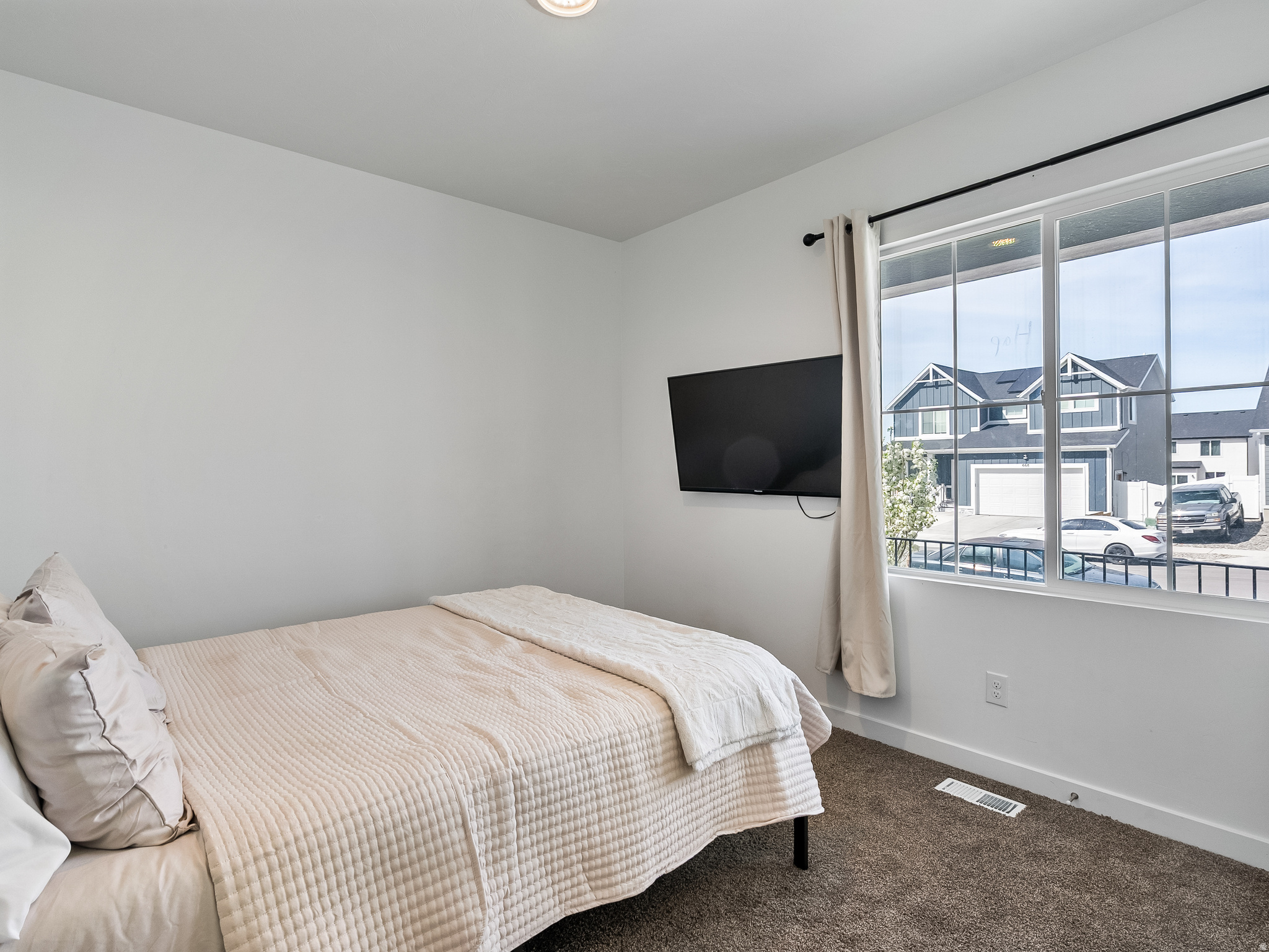 LEXINGTON GREEN - Residential