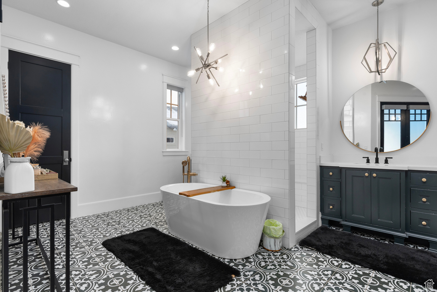 FALLS AT BOULDEN RID - Residential