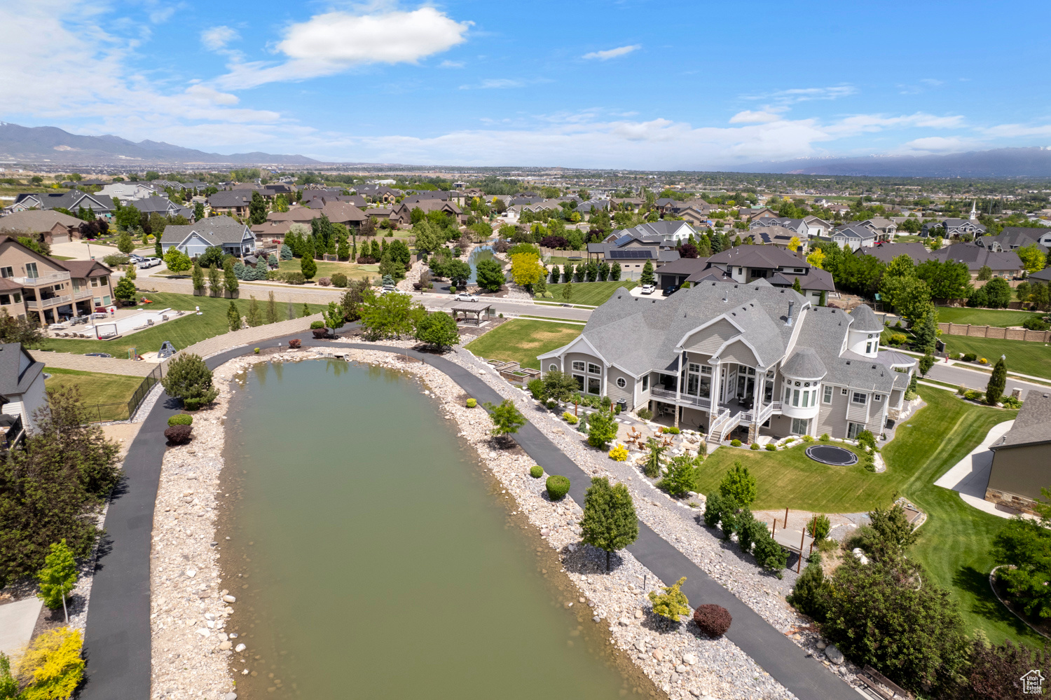 FALLS AT BOULDEN RID - Residential