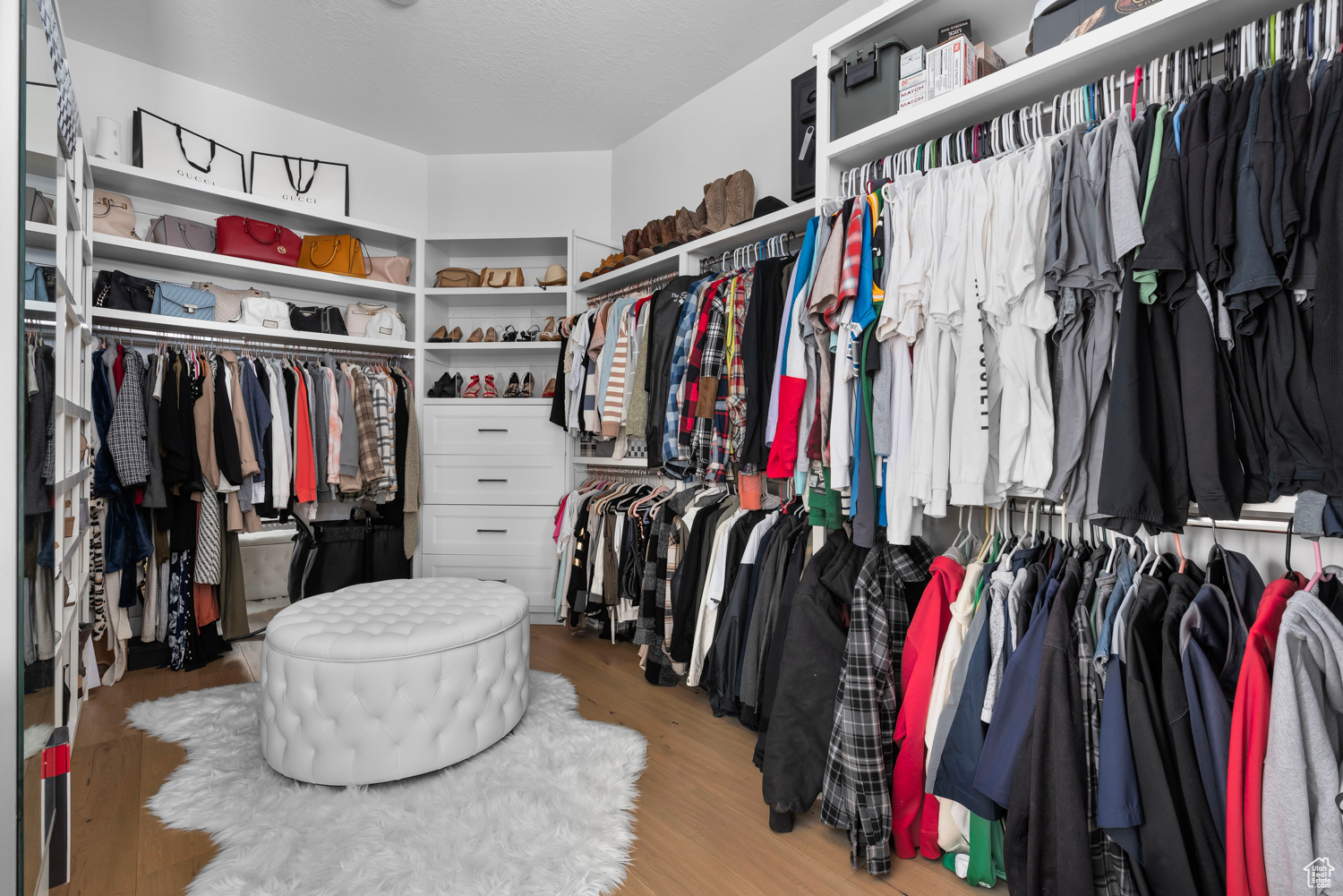 FALLS AT BOULDEN RID - Residential