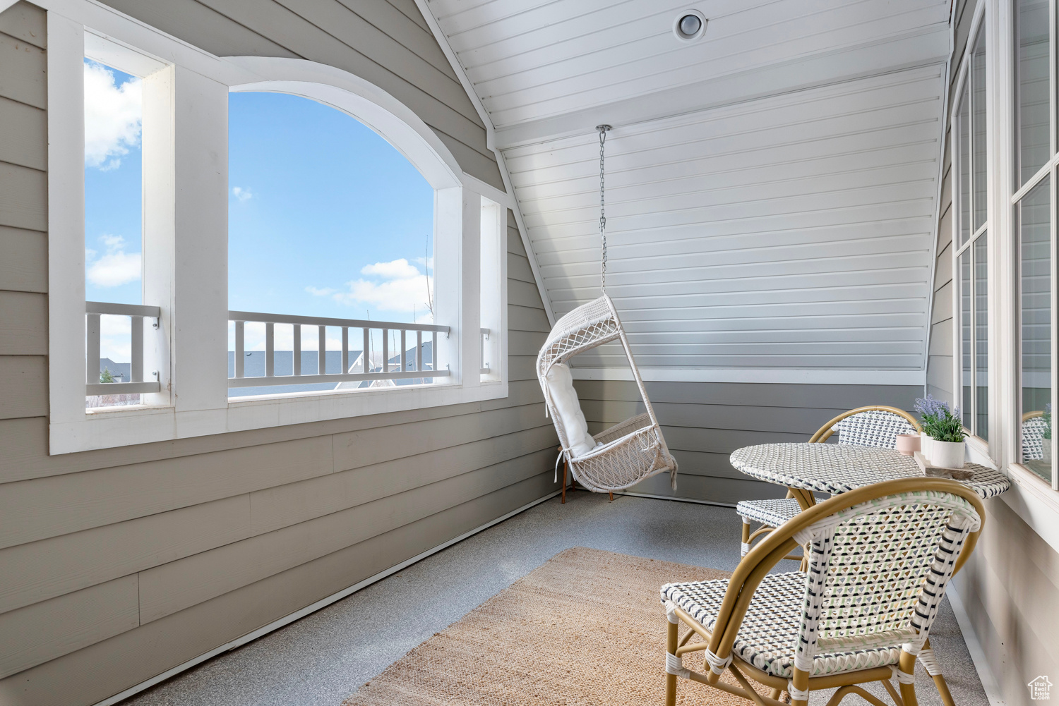 FALLS AT BOULDEN RID - Residential