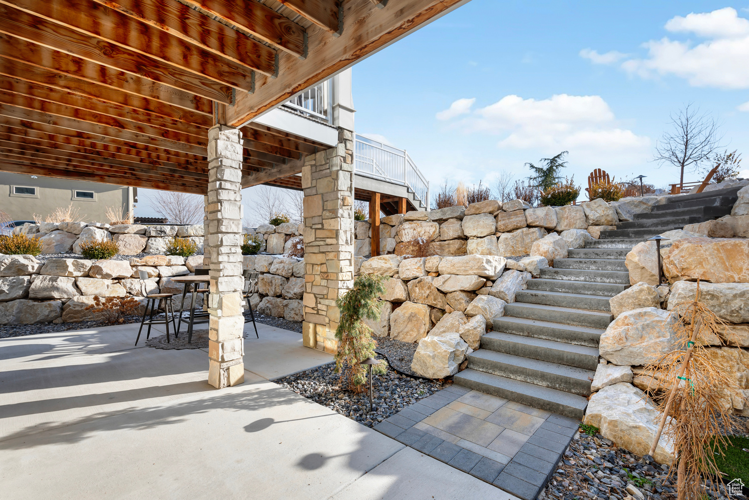 FALLS AT BOULDEN RID - Residential