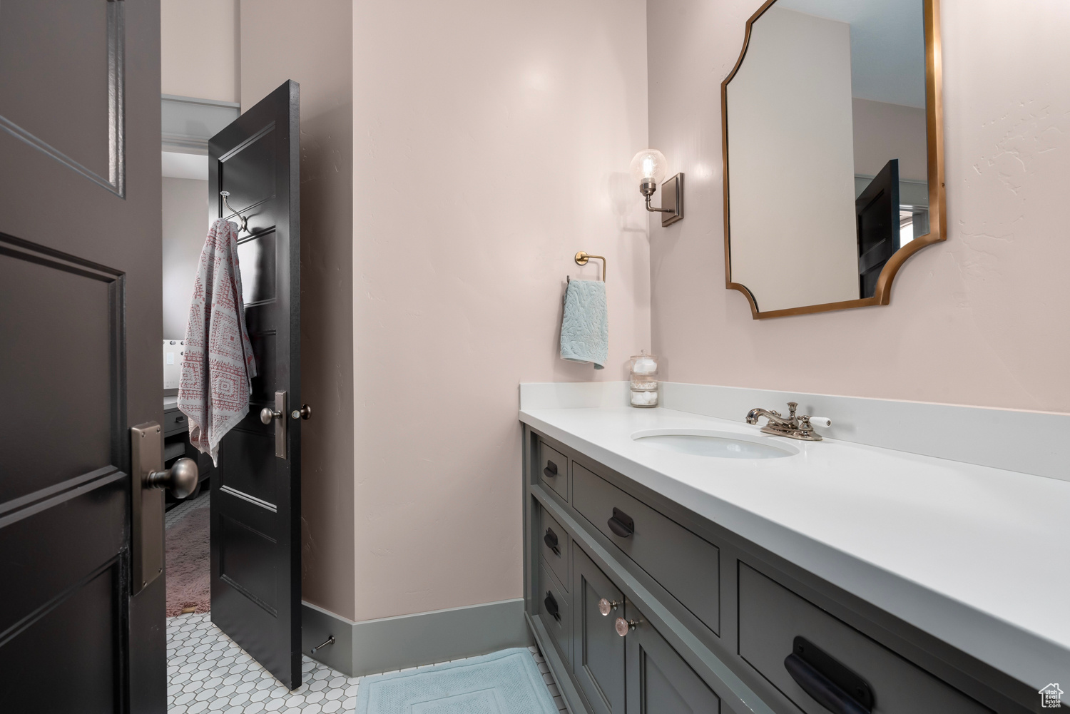 FALLS AT BOULDEN RID - Residential