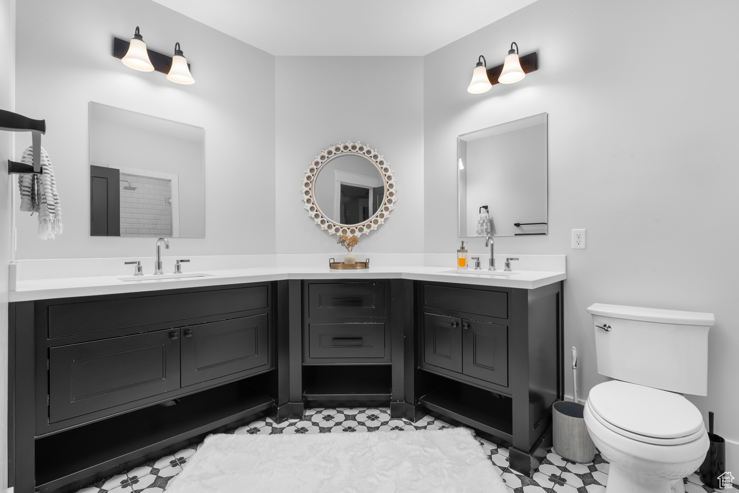 FALLS AT BOULDEN RID - Residential