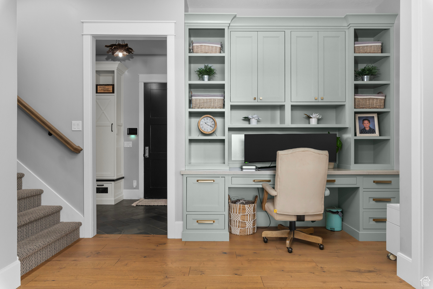 FALLS AT BOULDEN RID - Residential