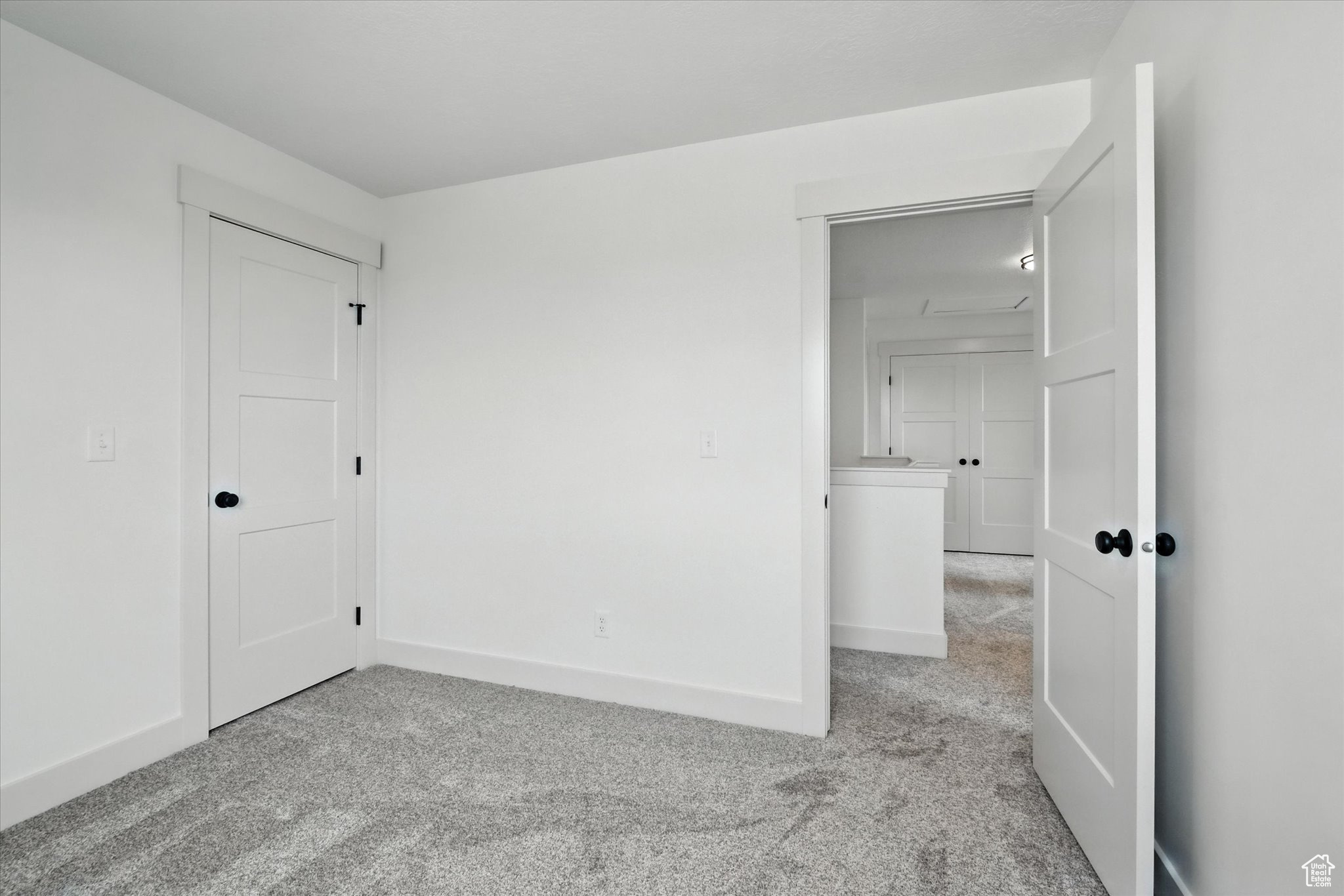 EASTSIDE VIEW - Residential
