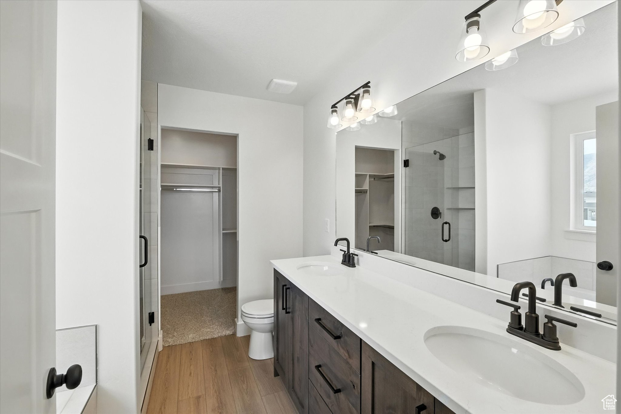 EASTSIDE VIEW - Residential