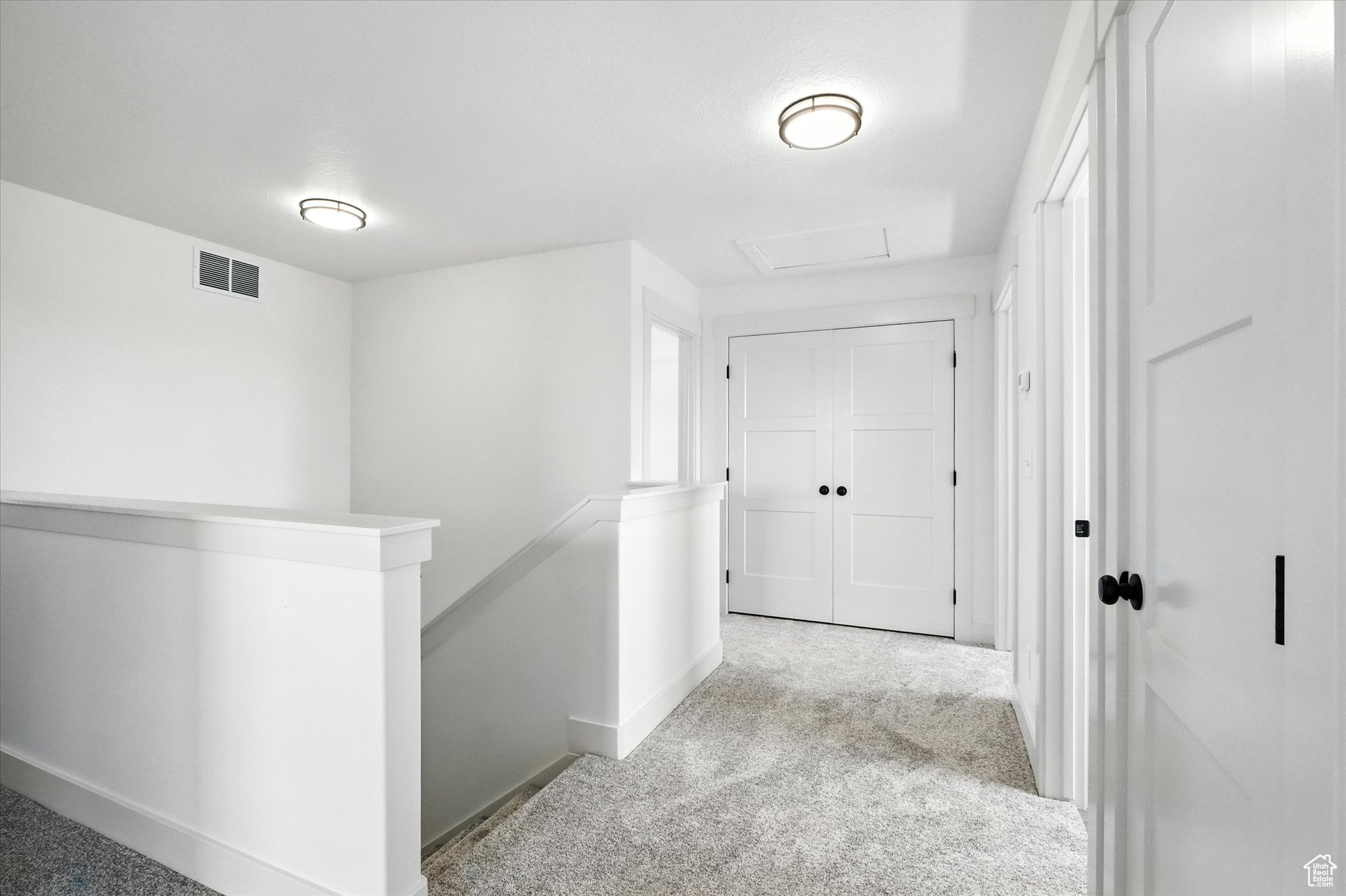 EASTSIDE VIEW - Residential